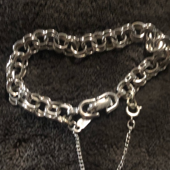Monet bracelet